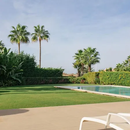 Villa Magnificent On The Beachfront Malaga Marbella